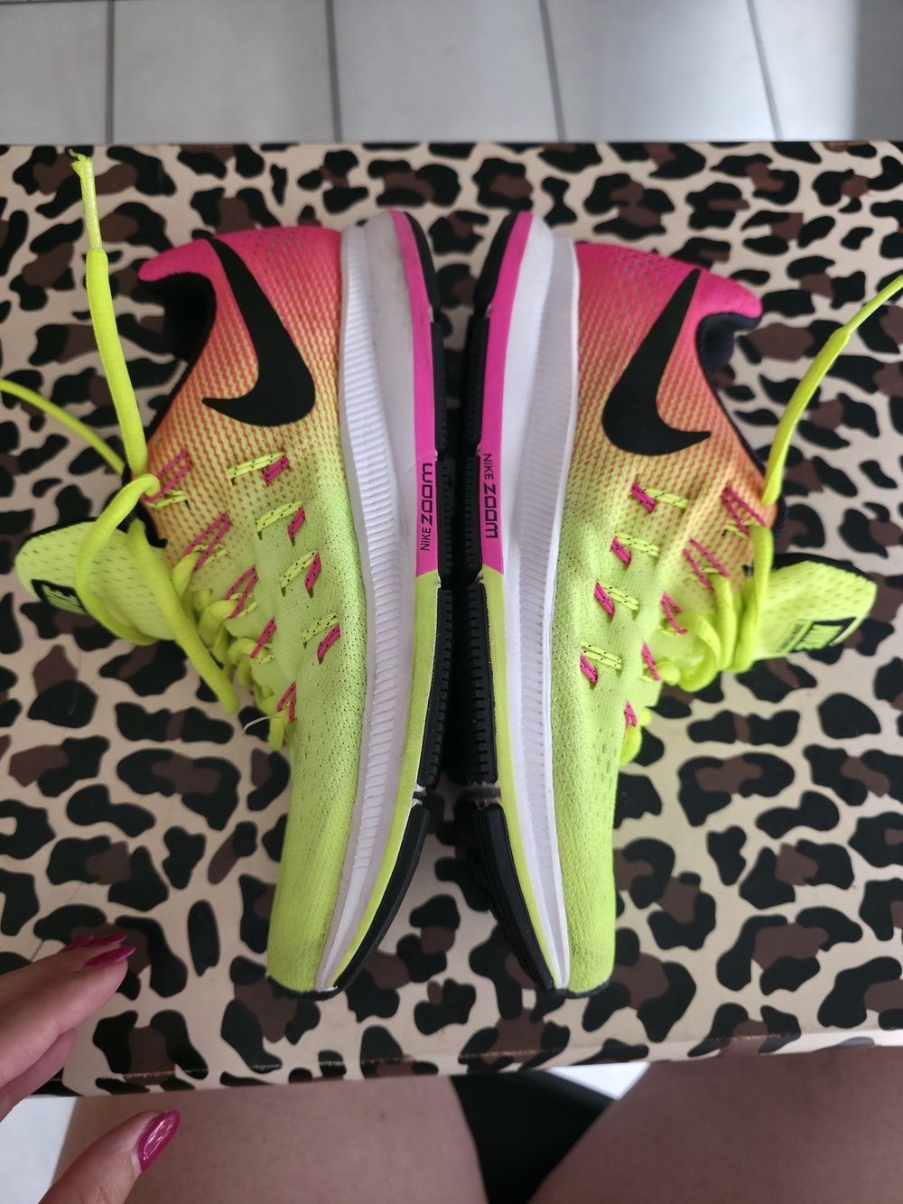 Nike Women Neon Yellow Lace-Up Sneakers with Pink Accents - Picture 5 of 12